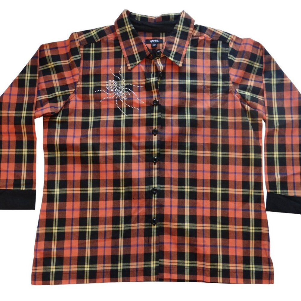 Women's Long Sleeve Plaid Button-Up Shirt with Rhinestone Spider Detail‎